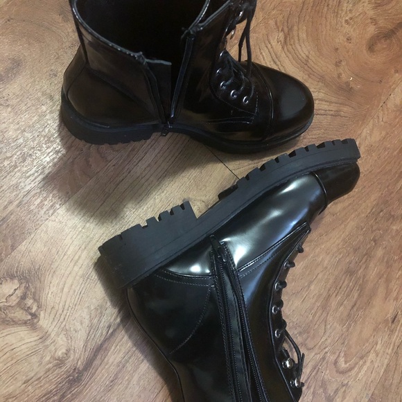 Wild Dive Combat Boots - Picture 6 of 6
